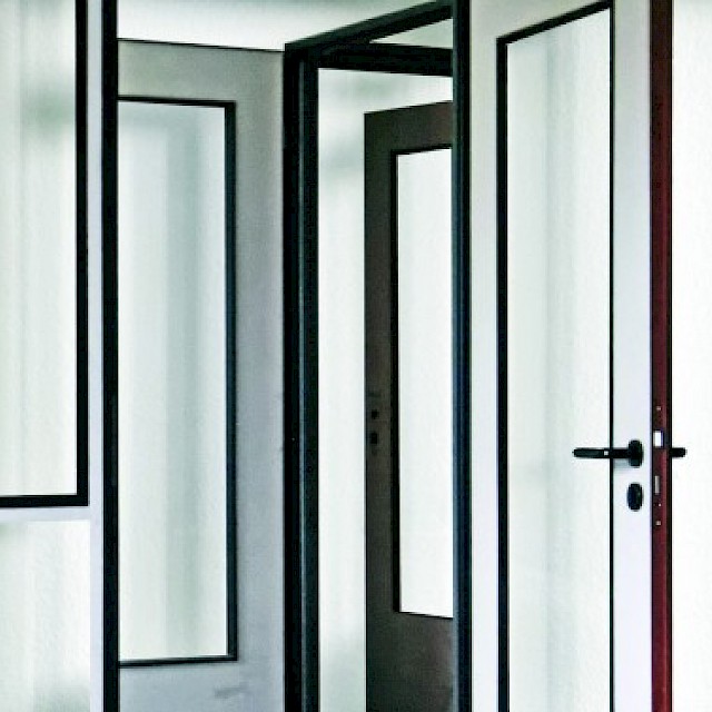 Raum 1 (TB/F 131), 2013, Cut-Out Photography on Alubond, 141 x 196,5 cm