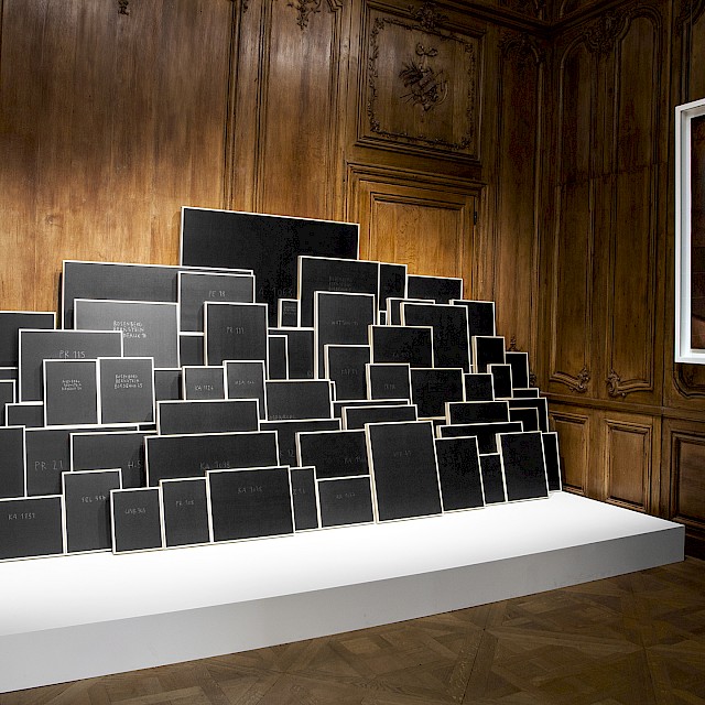 The Normal Law of Errors : Picasso Project, Installation, Variable dimensions and proposals, Ash tree, graphite on black wood, documentation and oil on canvas, The painting represents Madame Rosenberg and her daughter as executed by Pablo Picasso in 1918 in Biarritz. View of the Musée Picasso, Paris 2015-2018