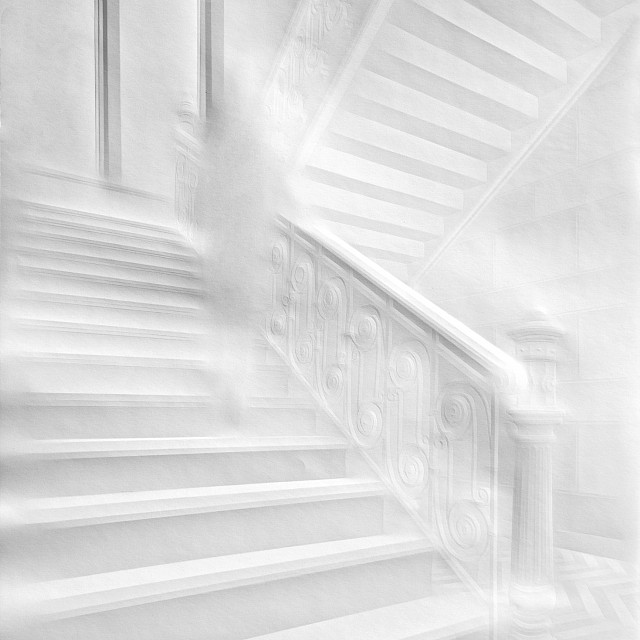 Untitled (Schatten auf Treppe)