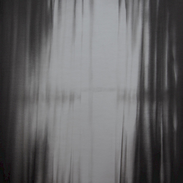 o.T. (Licht durch Vorhang)