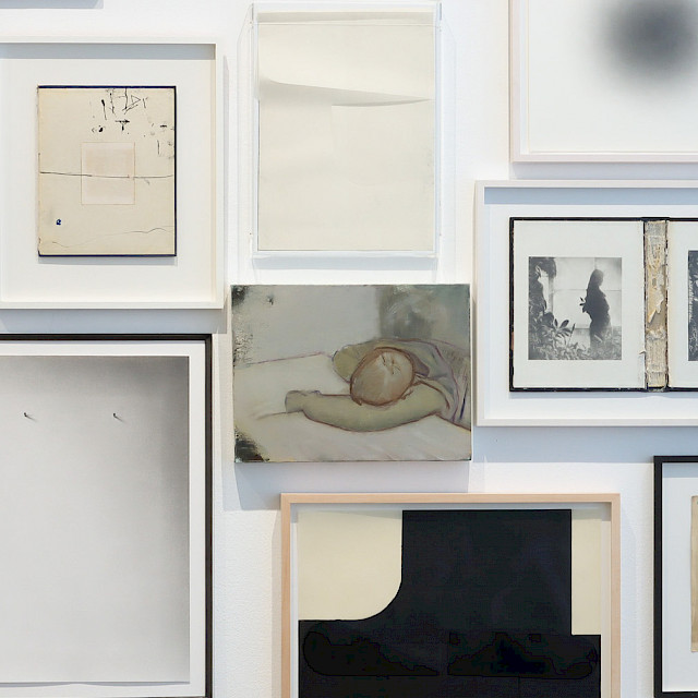 Christos Venetis, o.T., 2024, Graphite on Bookcover, 21 x 31,5 cm